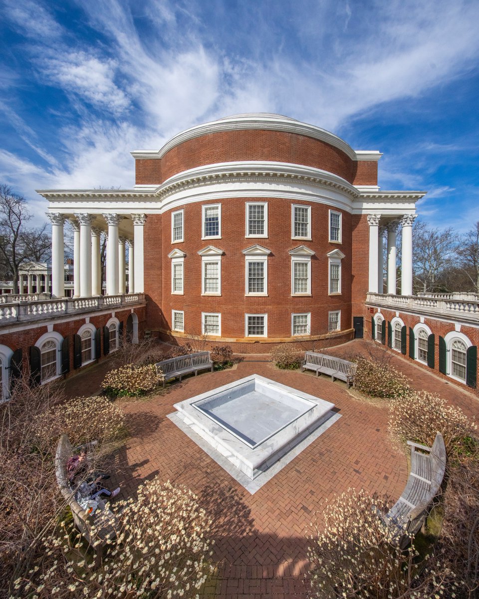 UVA's tweet photo. We’d make this view our No. 1 choice again and again. #UVA27 https://t.co/1RrIlcIXDb