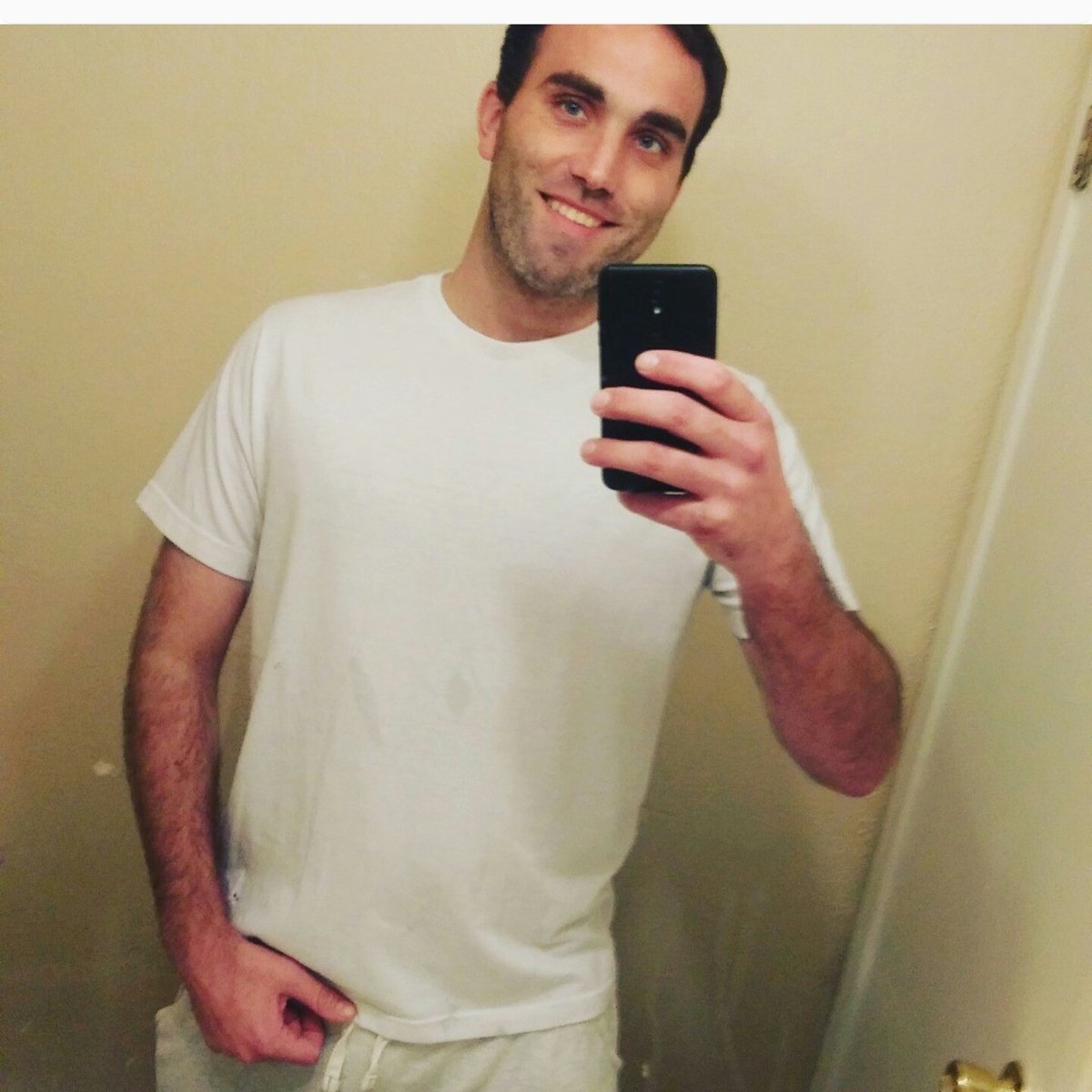 lockedseat tweet media