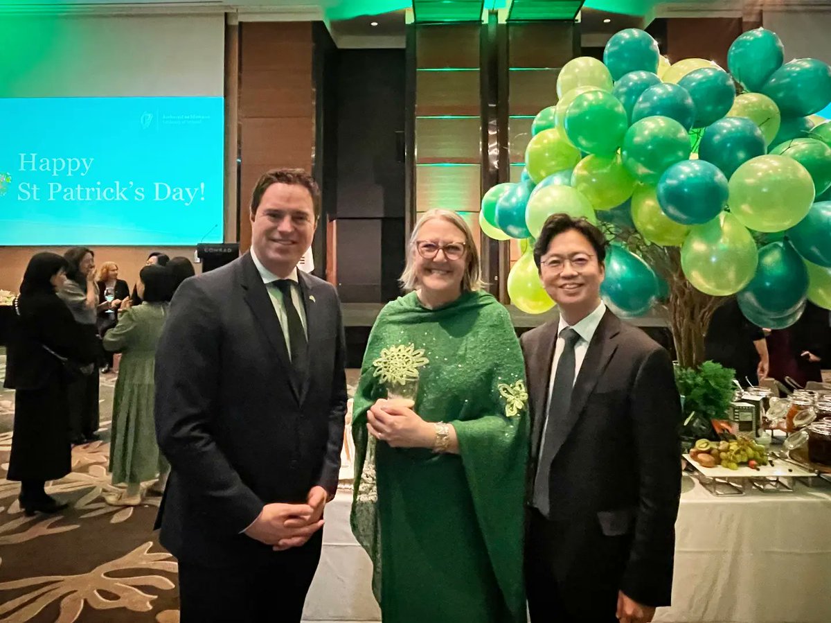 Happy Saint Patrick's Day ☘️
아일랜드국경일 #성패트릭데이 
Irish music, food, and the Mariage of Guinness at the reception.
With Martin Heydon, T.D.,Minister of State for Agriculture, Food and the Marine and Irish Ambassador in Korea Michelle Winthrop
#happysaintpatricksday
