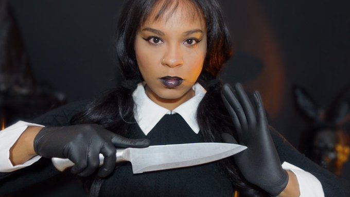 Wednesday Addams ASMR Pampering - Scalp Massage, Hair Brushing, Hair cut + Jamaican Accent https://t<a href="/tag/transformation"class="tags"><span>#transformation</span></a>