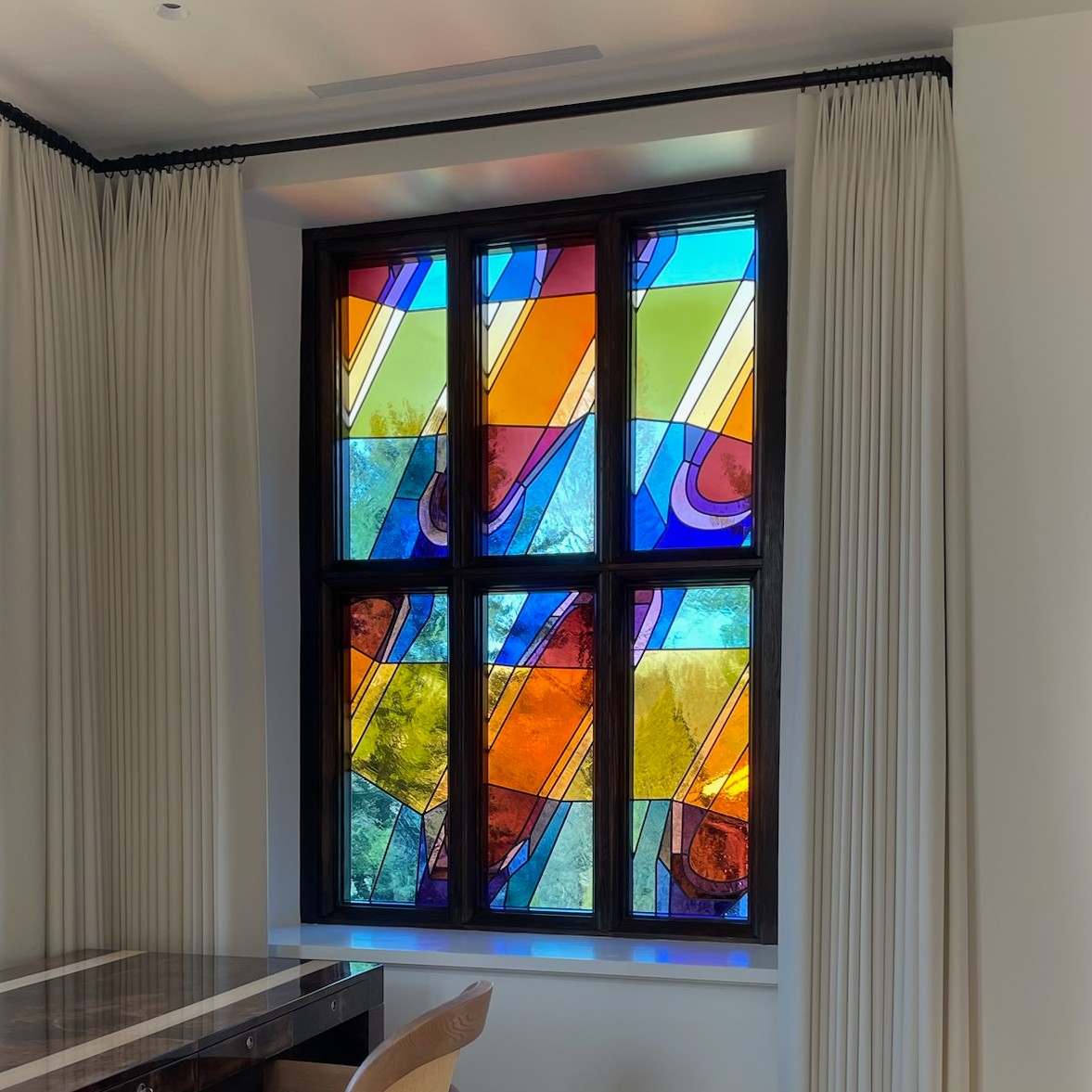 lovidlovid's tweet photo. Life update 💫
Prism, 2023 site specific stained glass work. Design based on analog video outputs.
I can't wait to stand in it's glow 🌈#expandedcinema https://t.co/XUZq3oOvnT