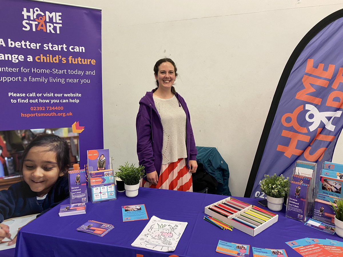 lorahart86's tweet photo. Had a great afternoon, representing @SolentNHSTrust #healthvisiting Team and what we offer #familyassist #infantfeeding #healthystart at the Woman’s Well-being event @SomerstownHub meeting members of the community and networking @pompeymwledcare @PHU_NHS @homestartpmouth https://t.co/2wbSZ7TKt9
