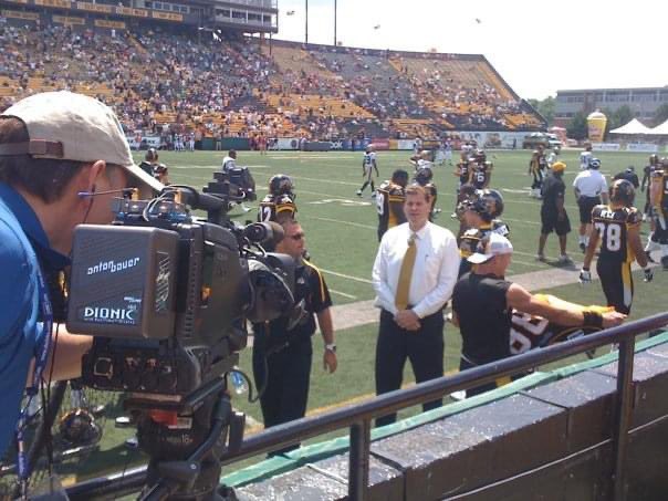 Neil Salinas tweet media