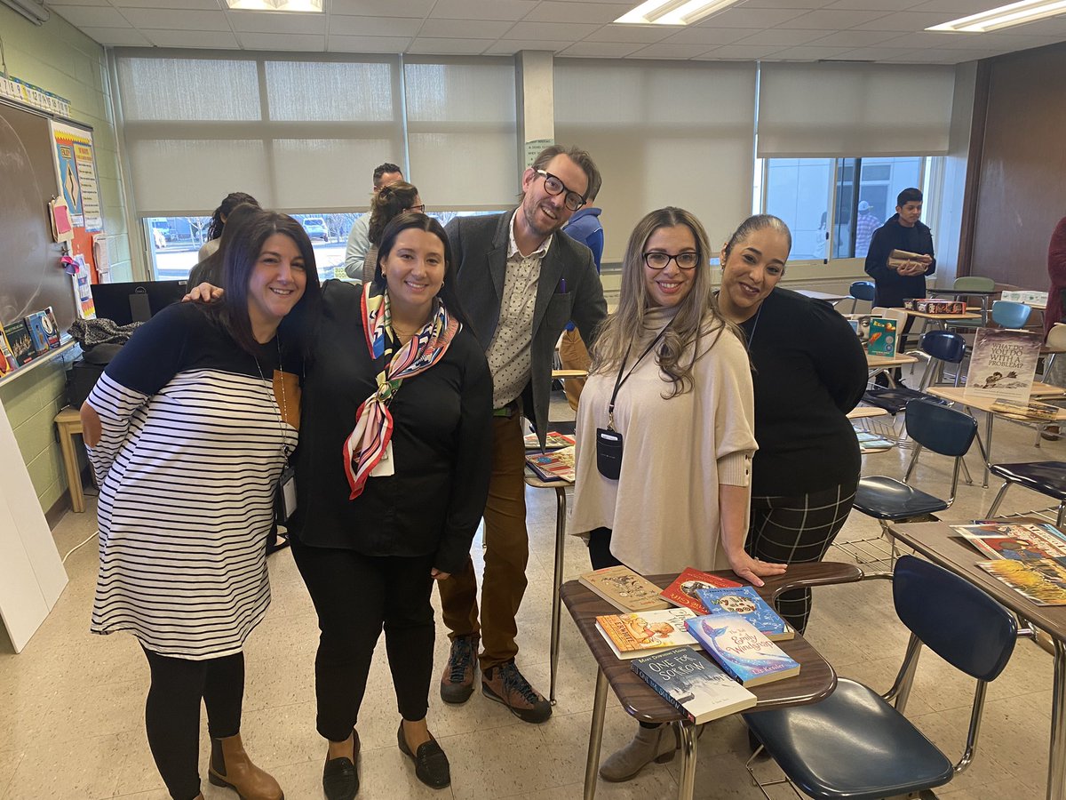 Joe Pesqueira, Ed.D. (@joepesqeducates) on Twitter photo Thank you to the amazing ENL Team at RMS for all of their hard work and preparation for “ENL Parent Night” at <a href="/RHSBlueWaves/">Riverhead High School</a>. <a href="/colleenmohara/">Colleen O'Hara, Ed.D.</a> <a href="/LoriKoernerRCSD/">Dr. Lori Koerner</a> @PrincipalGalati #RiverheadRising 🌊 💪 Thank you to the amazing ENL Team at RMS for all of their hard work and preparation for “ENL Parent Night” at <a href="/RHSBlueWaves/">Riverhead High School</a>. <a href="/colleenmohara/">Colleen O'Hara, Ed.D.</a> <a href="/LoriKoernerRCSD/">Dr. Lori Koerner</a> @PrincipalGalati #RiverheadRising 🌊 💪