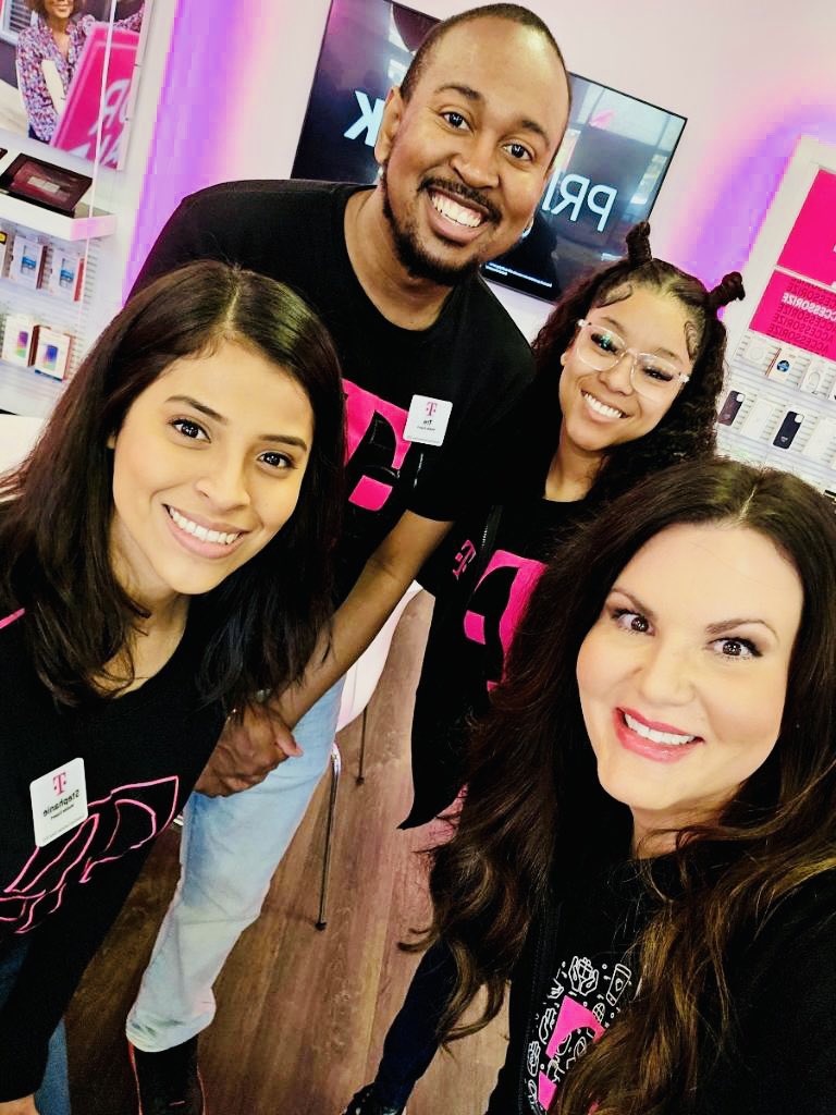 Candice England tweet media