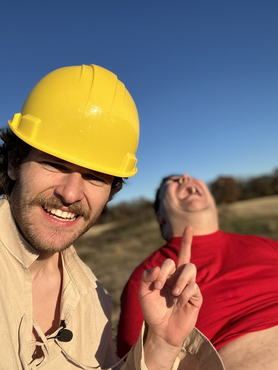 oompaville's tweet photo. Made a functional trebuchet with Nik.  Go watch. https://t.co/VInwZzXaH2