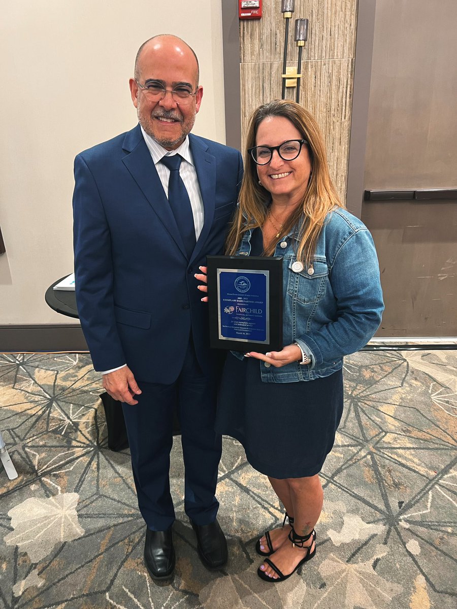 Fairchild Garden (@fairchildgarden) on Twitter photo Today FTBG was awarded the 2023 Miami Dade County Public Schools Exemplary Partner Award!! for our important work with <a href="/BioTECHRichmond/">BioTECH High</a> and <a href="/bot_ple/">Pine Lake Elementary ZooBot</a> Botany Magnet Schools. Thank you to <a href="/MDCPS/">Miami-Dade Schools</a> for your continued support. We are grateful for our long-standing partnership. Today FTBG was awarded the 2023 Miami Dade County Public Schools Exemplary Partner Award!! for our important work with <a href="/BioTECHRichmond/">BioTECH High</a> and <a href="/bot_ple/">Pine Lake Elementary ZooBot</a> Botany Magnet Schools. Thank you to <a href="/MDCPS/">Miami-Dade Schools</a> for your continued support. We are grateful for our long-standing partnership.
