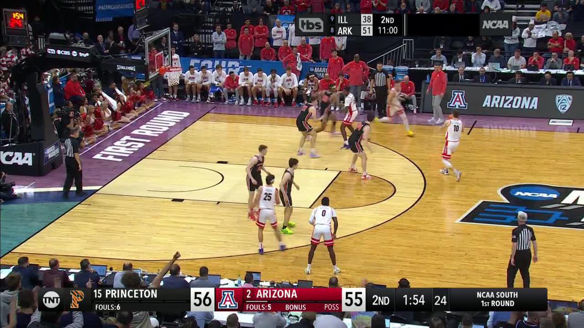 CBS Sports College Basketball 🏀 on Twitter "THE TIGERS TAKE THE LEAD 🐯