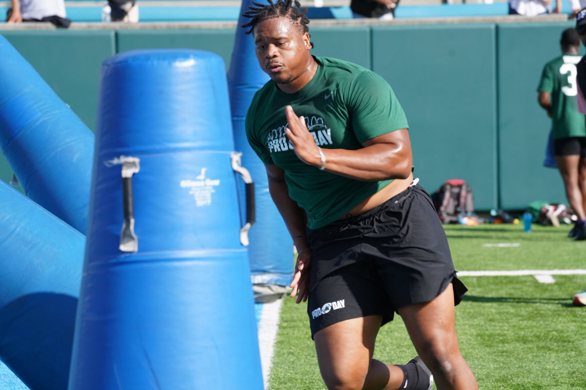 GreenWaveFB's tweet photo. 📸

#NFLWave https://t.co/y7UCJdtaEB