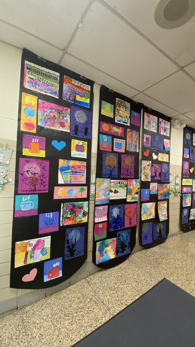 The art show is a big hit!!!<a href="/ManvilleSD/">Manville Schools</a> <a href="/RooseveltColts/">Roosevelt School Manville</a> @ManvilleSD