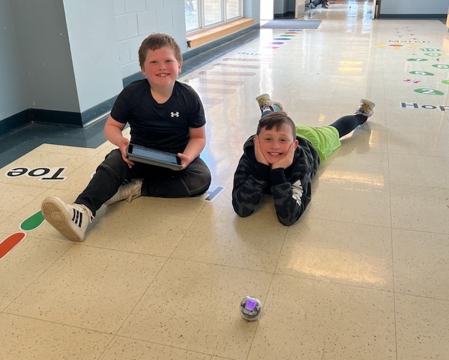 Washington School tweet media