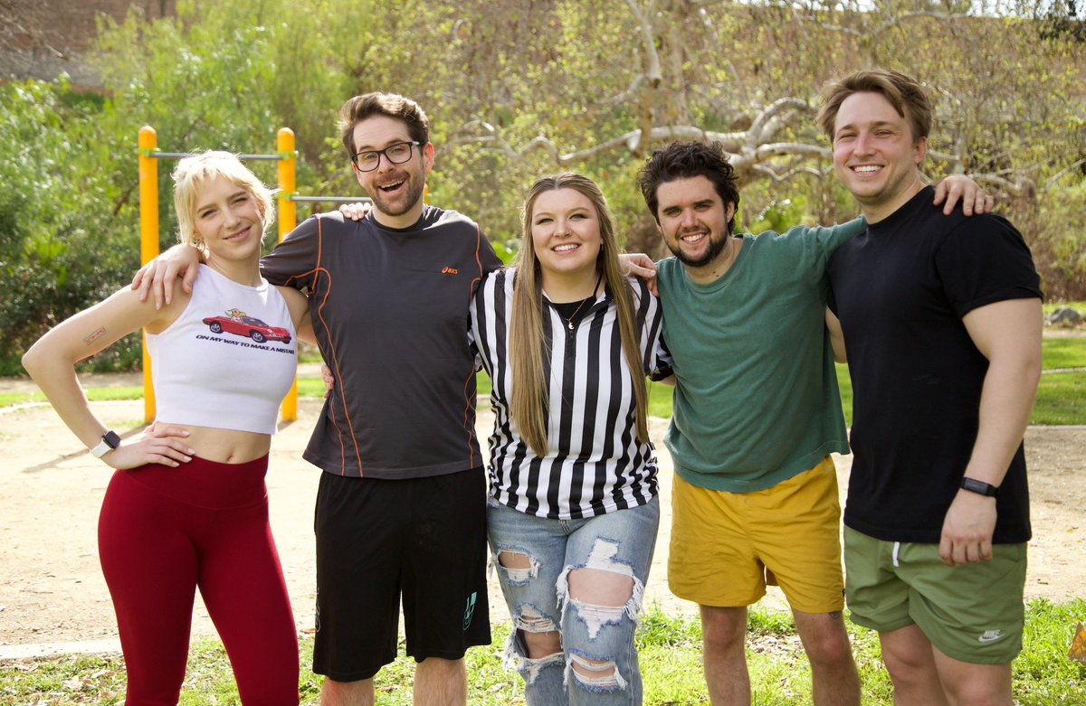 smosh's tweet photo. We were so honored to work with @HeadCountOrg on their Good to Vote campaign 🗳️ Our contest winner @MickiMooberry was hands down the #BestRef. https://t.co/j4bnyiPVAS