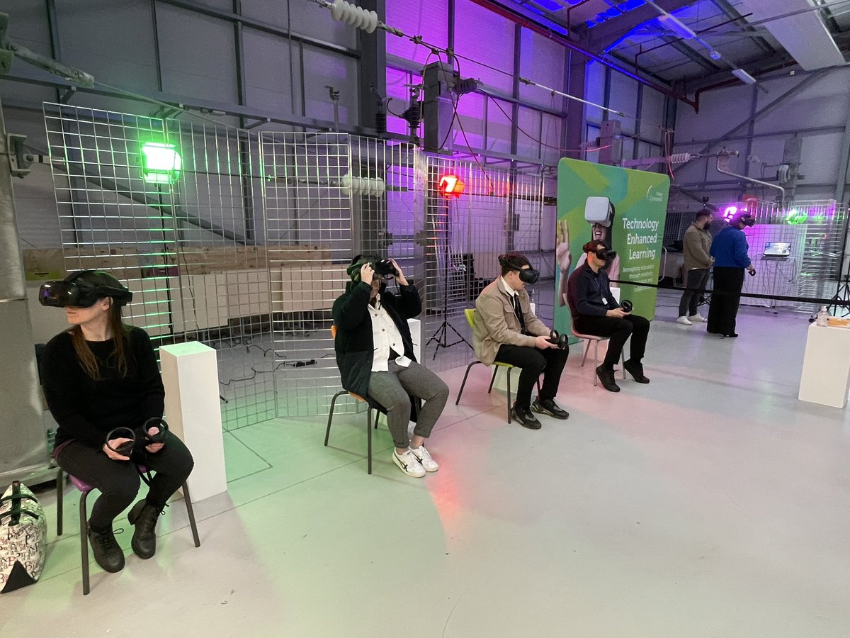 Amazing day with the #WalesXRCommunity event @ColegyCymoedd exploring tech &amp; discussing how to implement effectively <a href="/Jisc/">Jisc</a> 🙌🏼 great to meet so many people 😄