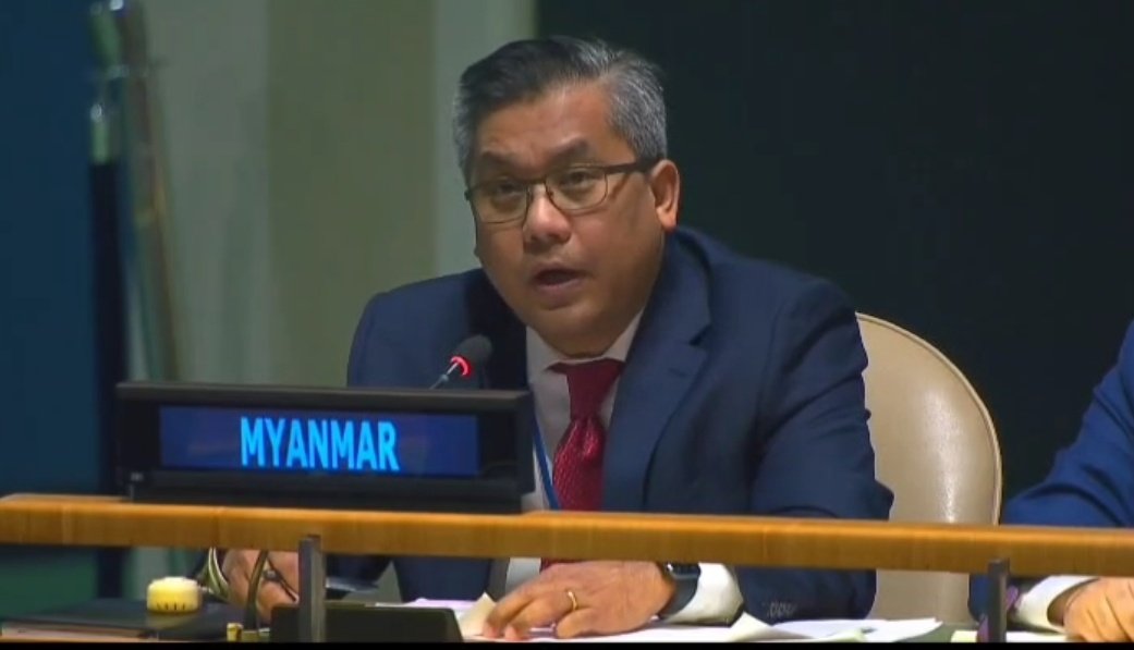 MayWongST's tweet photo. #Myanmar #UN rep @KyawTun62907405 says a "band-aid fix is never an answer", urging global community again to help Myanmar as "it's not about choosing 1 political system over another. It's about addressing the key threat to regional peace &amp; security". #WhatsHappeningInMyanmar 4/4 https://t.co/3ArxQcJYR3