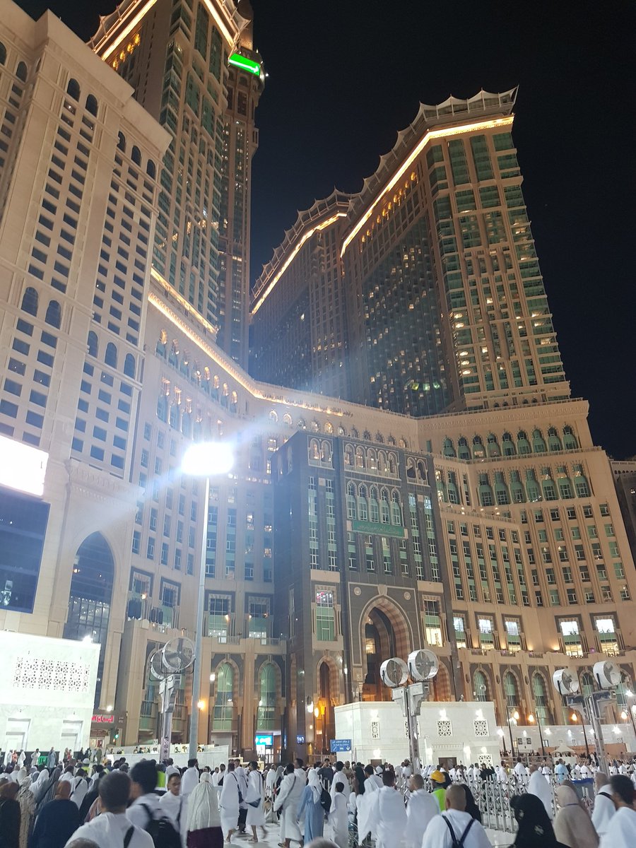 99Mustafah's tweet photo. مدينة الخير والأمن والأمان مكة المكرمة https://t.co/bI8xMSXz5n
