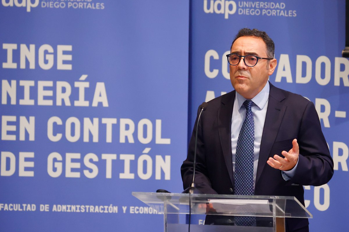 udp_cl's tweet photo. Lee la nota completa en https://t.co/I6d10k5BBS 📲⁣
⁣
#MarioMarcel #MinistroMarcel #MarcelEnLaUDP #FAE #FAEUDP #UDP #SomosUDP #ExperienciaUDP https://t.co/xyqq2aPkyu