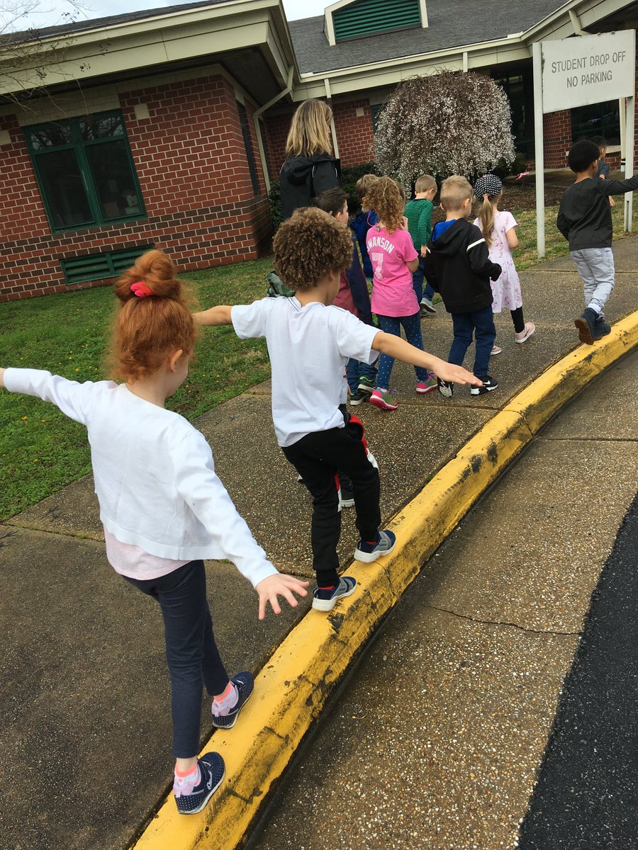 30 & Thriving Thursday Throwback • This picture was taken March 13, 2020, hours before families found out IWCS would be taking “a two-week pause to help flatten the curve.” Known as the COVID Cohort, these kindergartners are now in their 2nd semester of 3rd grade. #pandemiclife