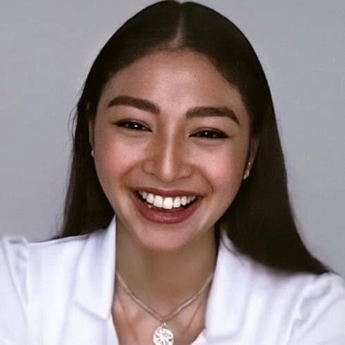 queenjiwonnii's tweet photo. so fucking proud of my gurls! they literally deserve all the love in the world 🥹 luv u always nadine and selena 🖤

#SelenaGomez
#NadineLustre https://t.co/dBUOO1Filn