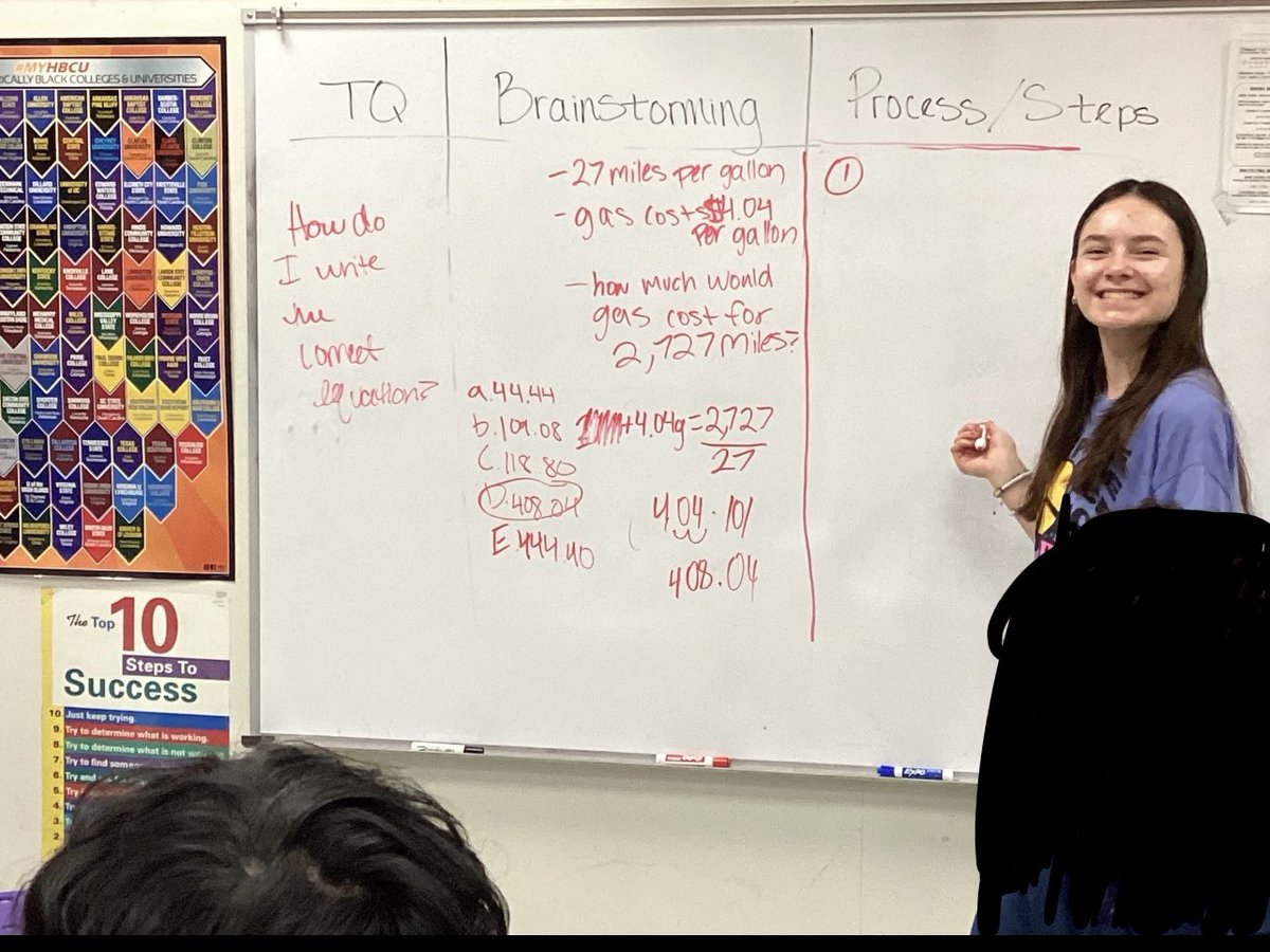 NGgatorsAVID's tweet photo. When you’re learning and having fun at the same time = smiles all around! #avidtutorials #learningisfun https://t.co/fXrCM1aXro