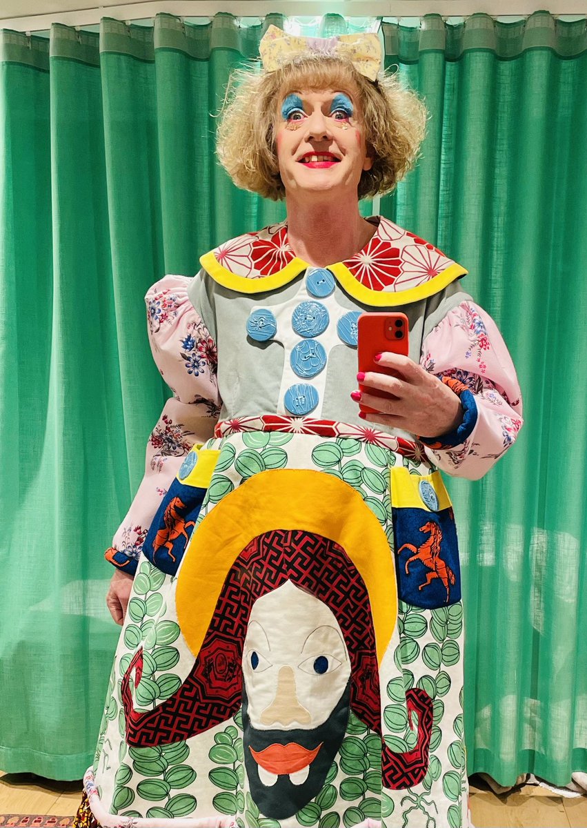 Casual do tonight so I’ll just throw on my good old Jesus themed panto dame dress