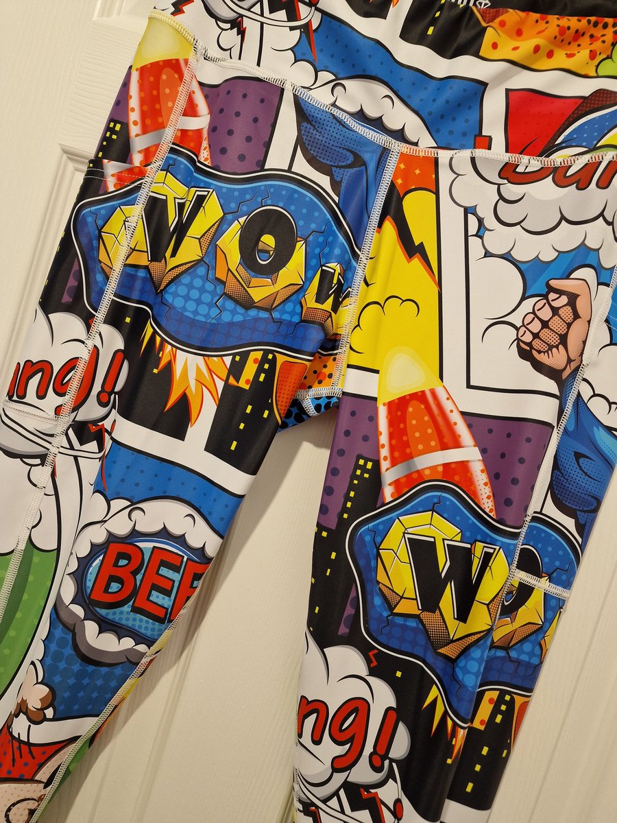 erinrix01's tweet photo. SO EXCITED!!!!! I am so in love with my new @TikibooFitness leggings 😍😍 So comfy and look stunning!!!
#aussieinscotland #tikiboo #comic #neon #mrhappy #newworkoutclothes #timetogetmoving https://t.co/uCca3hFxES