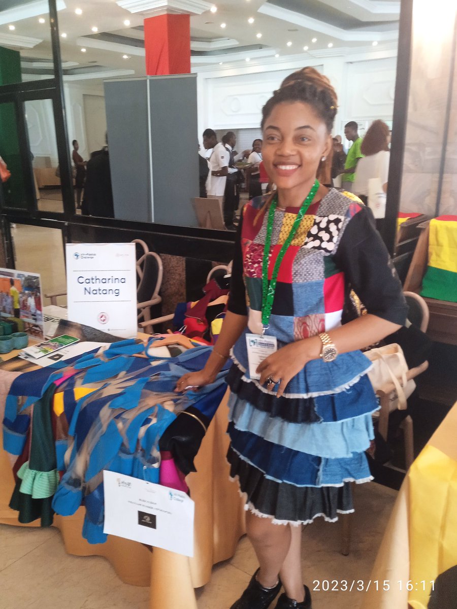 David_Shadrack_'s tweet photo. This @CatherineNatang  from Nigeria who uses the remaining pieces of clothes material to make clothes like the one she is wearing. Which is an amazing piece of work where she conserve the environment and in turn being innovative #SDG09  #APchallenge https://t.co/qsvs2JJXxF