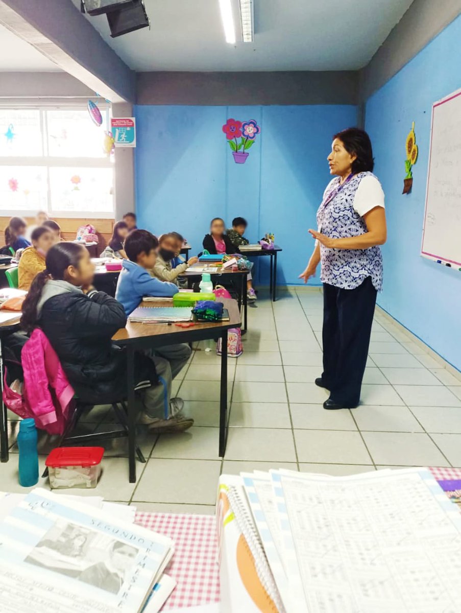 DianaStephanyLG's tweet photo. Tu #DefensoríaMunicipalDeDerechosHumanos está comprometida con el bienestar de nuestros #humanitos con pláticas educativas en escuelas como la Primaria Juan de Dios Rodríguez Heredia con el objetivo de fomentar valores positivos desde temprana edad #AtizapánProtegiendoTusDerechos https://t.co/0jPdvuxZKk