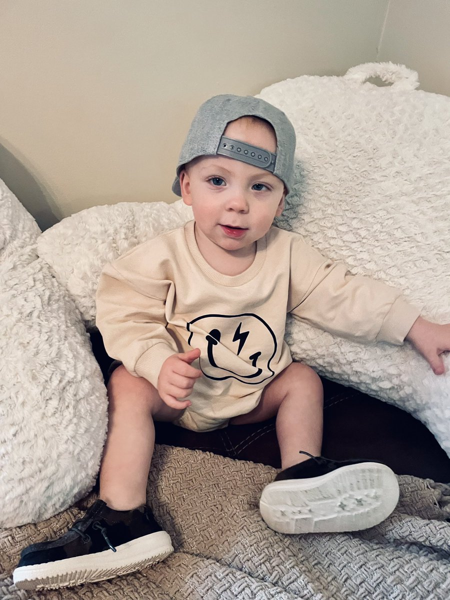 paytonjade_'s tweet photo. I’ve shared these on all social media platforms today but i do not care. Look at my dude 😇❤️‍🔥 https://t.co/CBlFQ6MB5B
