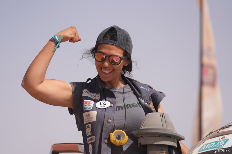 Rallye_Gazelles's tweet photo. Elles l'ont fait ! Larmes, rires, et cris de joie. Elles laissent éclater toutes ces émotions. Remplis de fierté, elles passent l'arche d'arrivée.
Envie de vivre cette aventure, faites une demande d'infos⤵️
https://t.co/wN20NDiSRq
#Gazelles2023 #JoinTheGazelles #RAG23 https://t.co/igd5mCdVHT