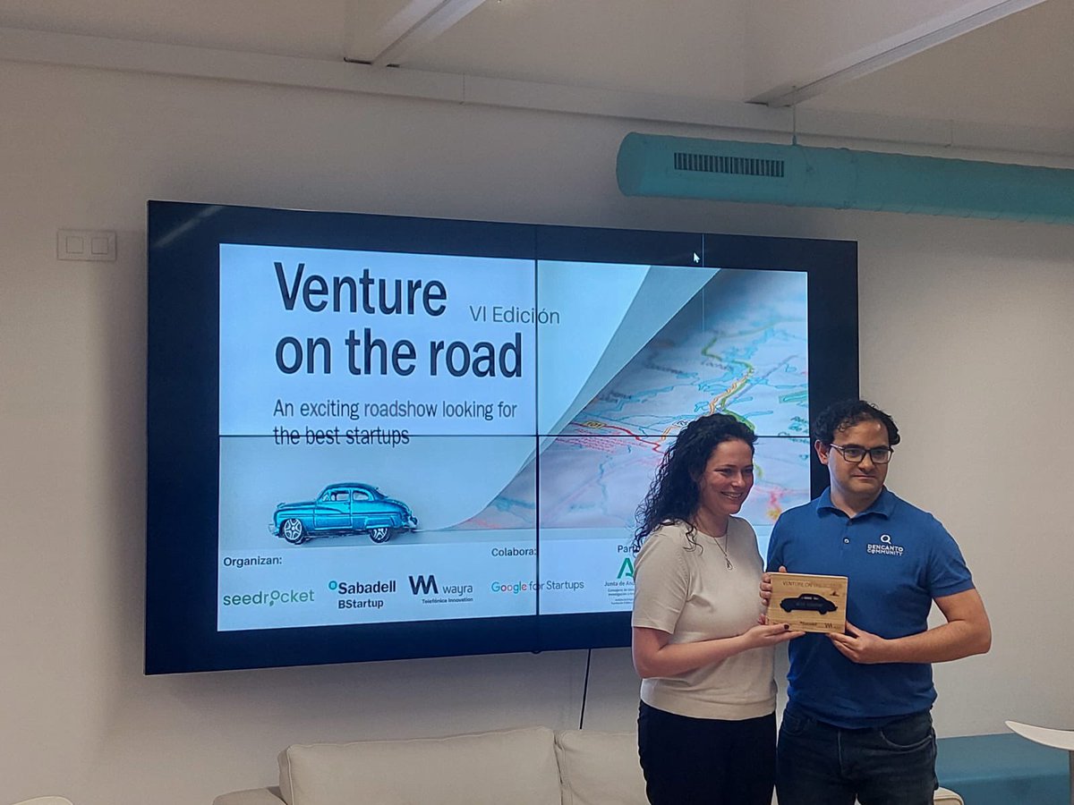 🎉 Gracias <a href="/mike_arias/">Miguel Arias</a> por esta sesión tan interesante. Y ahora, llegó el gran momento: el jurado ya tiene decidida la #startup ganadora de esta penúltima parada de #VentureOnTheRoad Málaga, que es:

 🏆<a href="/dencantocom/">Dencanto Community</a> 🏆
¡Enhorabuena!