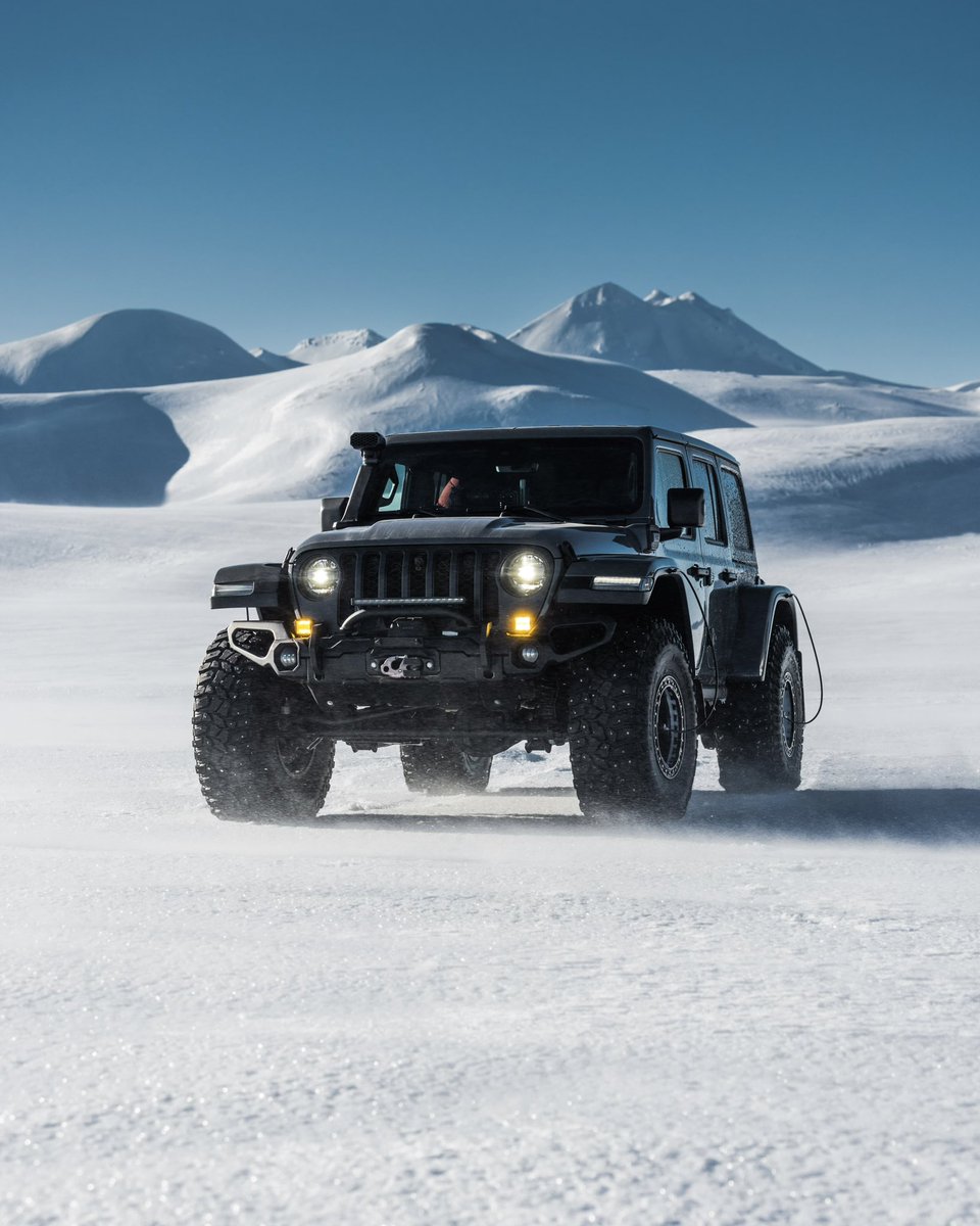 Chris Hau tweet media