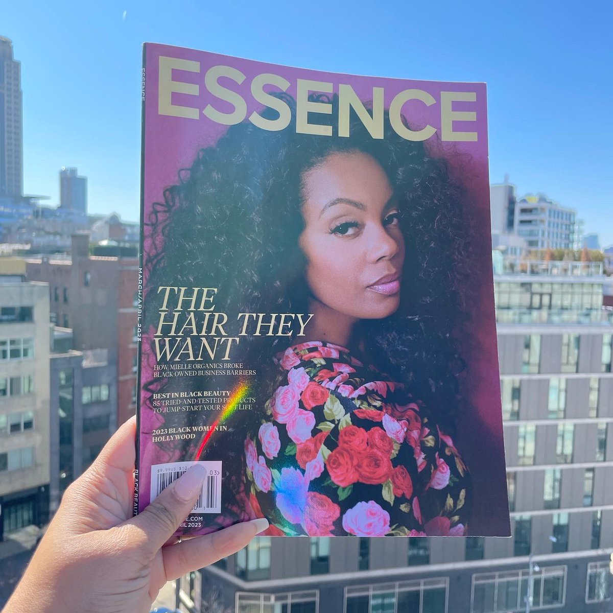 JaimeeSwift's tweet image. 📣So excited about my first @Essence feature story!
For the March/April 2023 Issue, it was an honor to interview @TheBarbaraSmith, @DemitaFrazier & Beverly Smith, co-authors of the #CombaheeRiverCollectiveStatement & the impact of the revolutionary leftist Black feminist text!