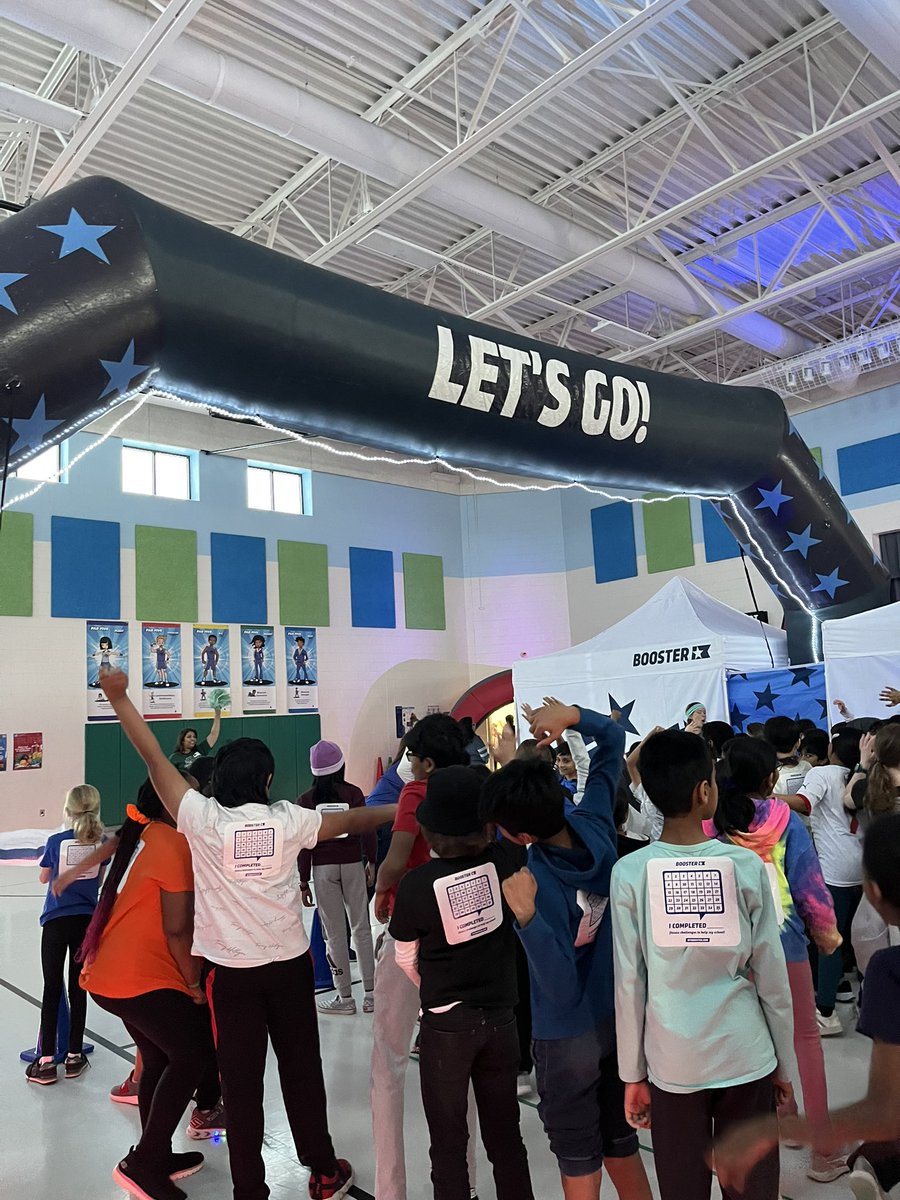 Our class loved our <a href="/GoshenPostES/">Goshen Post ES</a> Glow run today!! #GoGPGators #boosterthon