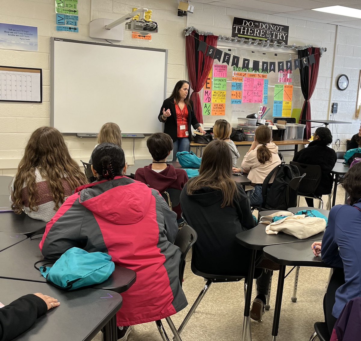 Guest author Brigid Kemmerer leading an author session @ LitCon V 5! #aacpslitcon #aacpsawesome