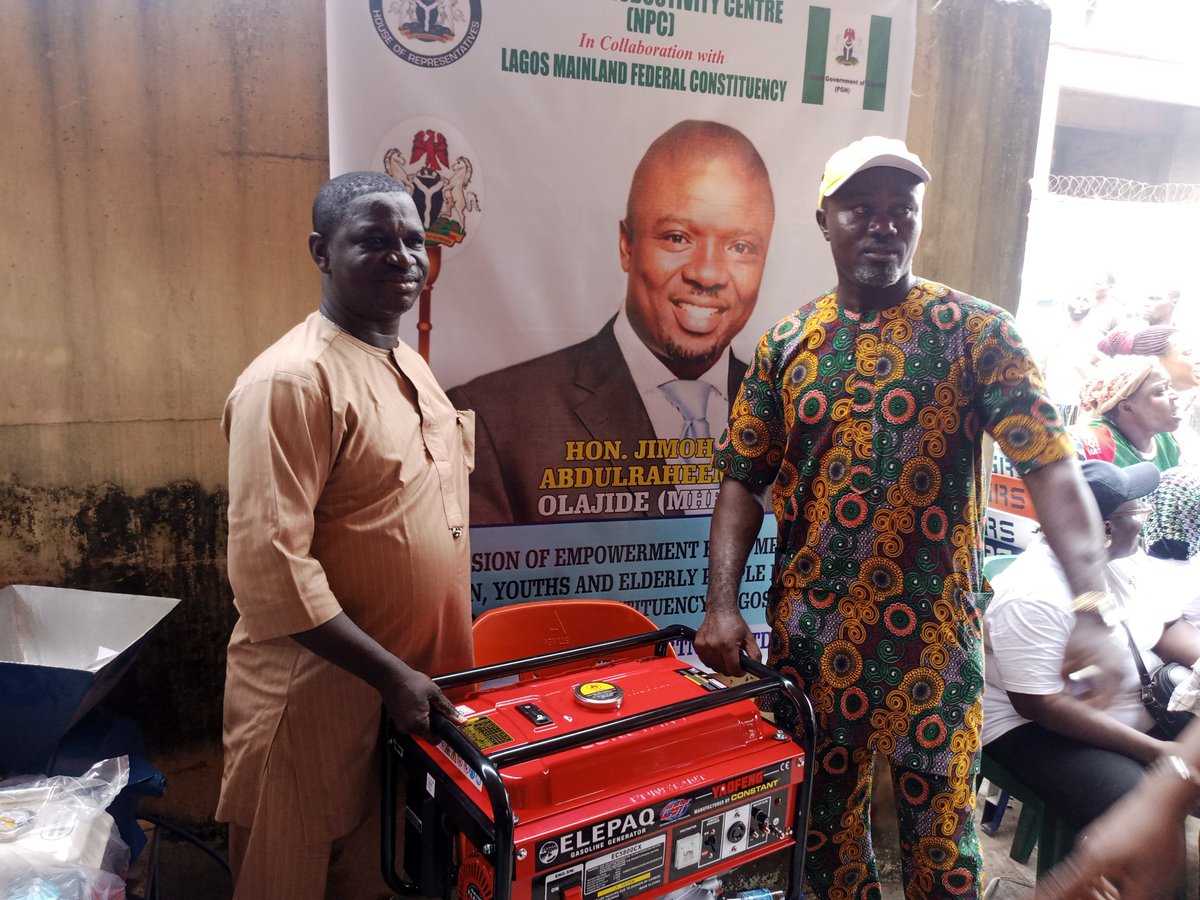 JideHon's tweet photo. ... The empowerment program in collaboration with National Productivity Centre (NPC), was held earlier today in his constituency office in Ebute Metta, Lagos State.

... 2/ https://t.co/jNztVH4Faz