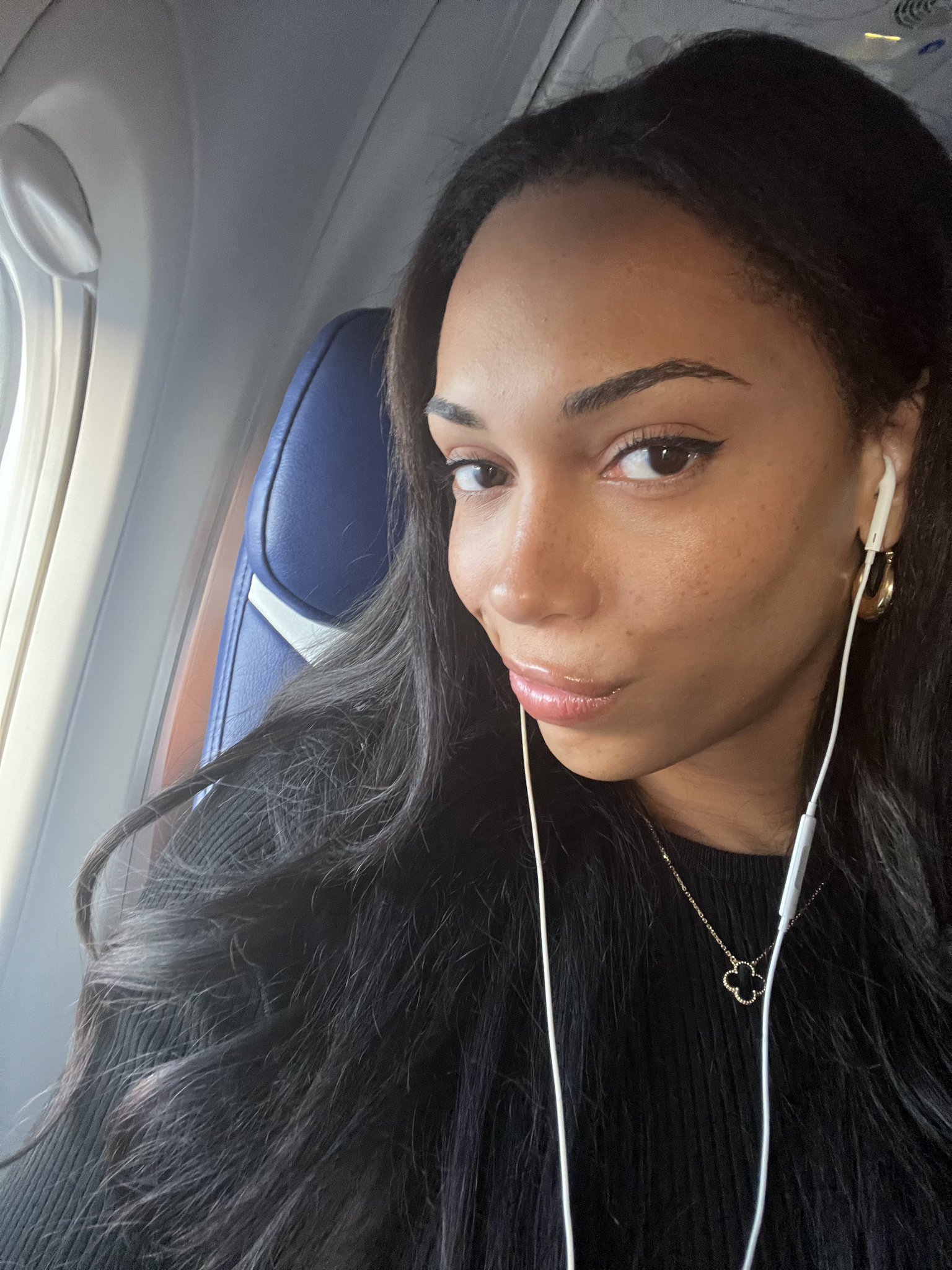 TW Pornstars - 1 pic. Jasmine Lotus. Twitter. 💕 it's beautiful outside. 6:25 PM - 16 Mar 2023