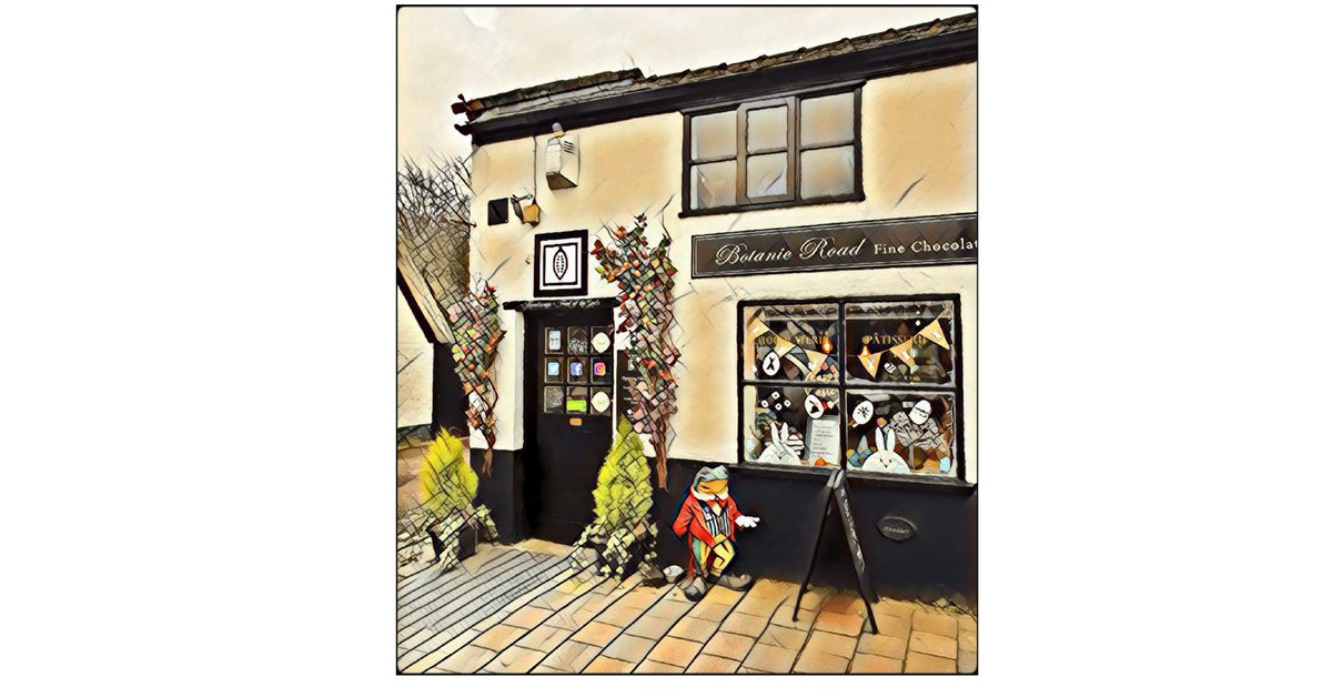 Heddie5's tweet photo. Pimping this lovely choccie haven : @rsfinechocolate - Botanic Road, Churchtown
#ThursdayThoughts #treatyourself #handmadechocolates #artisanchocolatier https://t.co/sHWf6ZcrBO