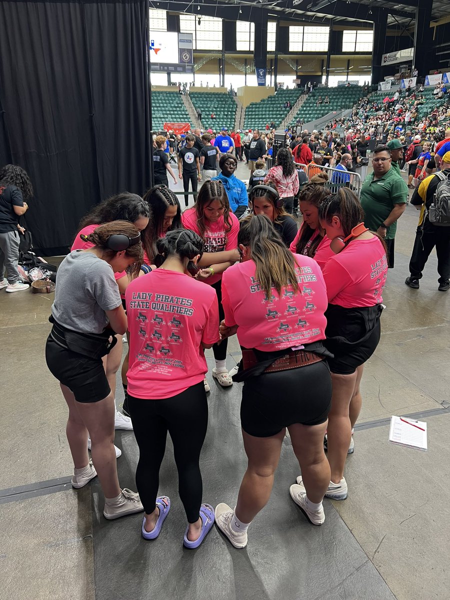 Coach_DS3's tweet photo. 6 hours later and we’re here!! Good luck to our Mathis Lady Pirate Powerlifting Team as they compete today at the THSWPA State Meet!
#OnTheShip🏴‍☠️ https://t.co/Dp0yqsv5SD
