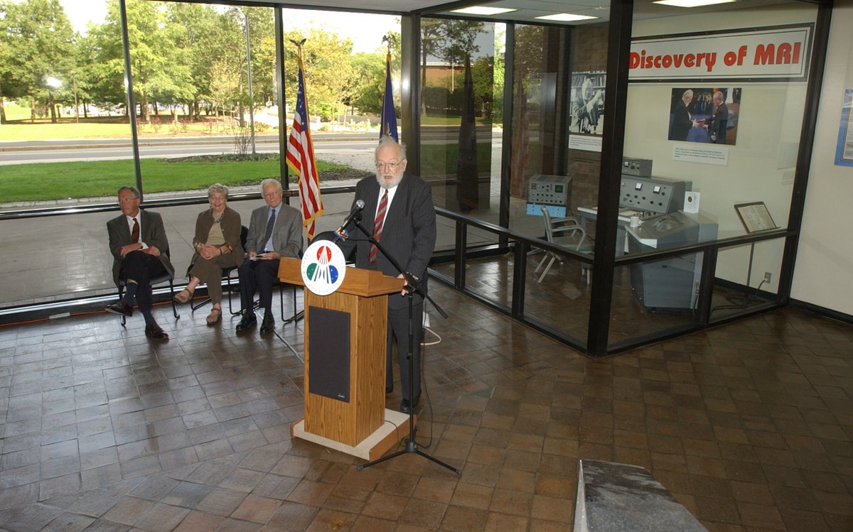 TODAY marks 50 years since <a href="/stonybrooku/">Stony Brook University</a>'s #PaulLauterbur published his paper establishing #MRI as a "viable way to visualize objects with a #magneticfield and #radiofrequency signals.” bit.ly/3yJYqJt <a href="/SmilePolitely/">Smile Politely</a>

📹: bit.ly/3Fvq0Oq #WeAreStonyBrookMedicine
