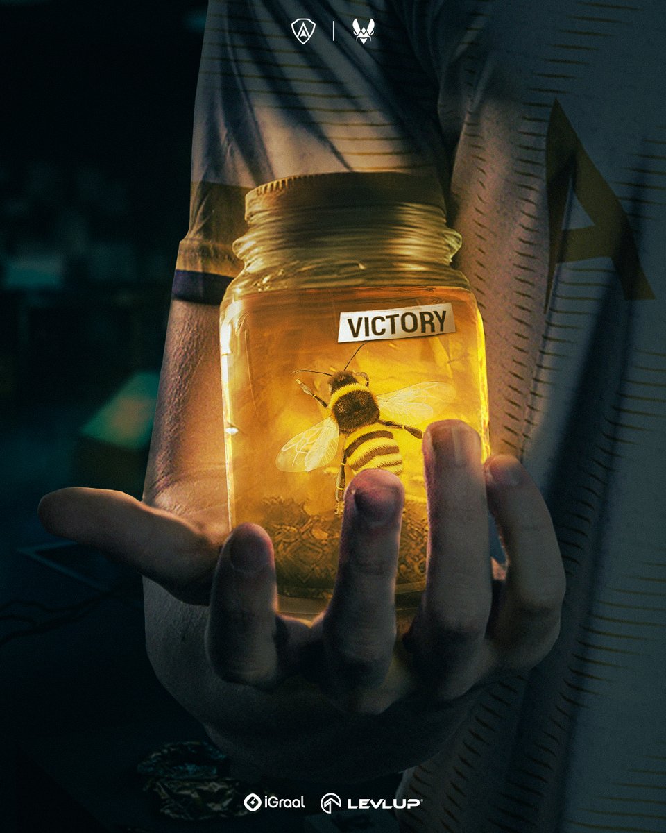Team_Aegis_'s tweet photo. NOUVELLE MASTERCLASS DE NOS JOUEURS CE SOIR ! 

Une SEPTIÈME victoire consécutive ! Ggwp @TeamVitality 🤝

On a maintenant plus qu'à attendre le reste des matchs pour savoir à quel place on va terminer 🤞

#ShieldsUp 🤍💛 https://t.co/LS8ZEt04En