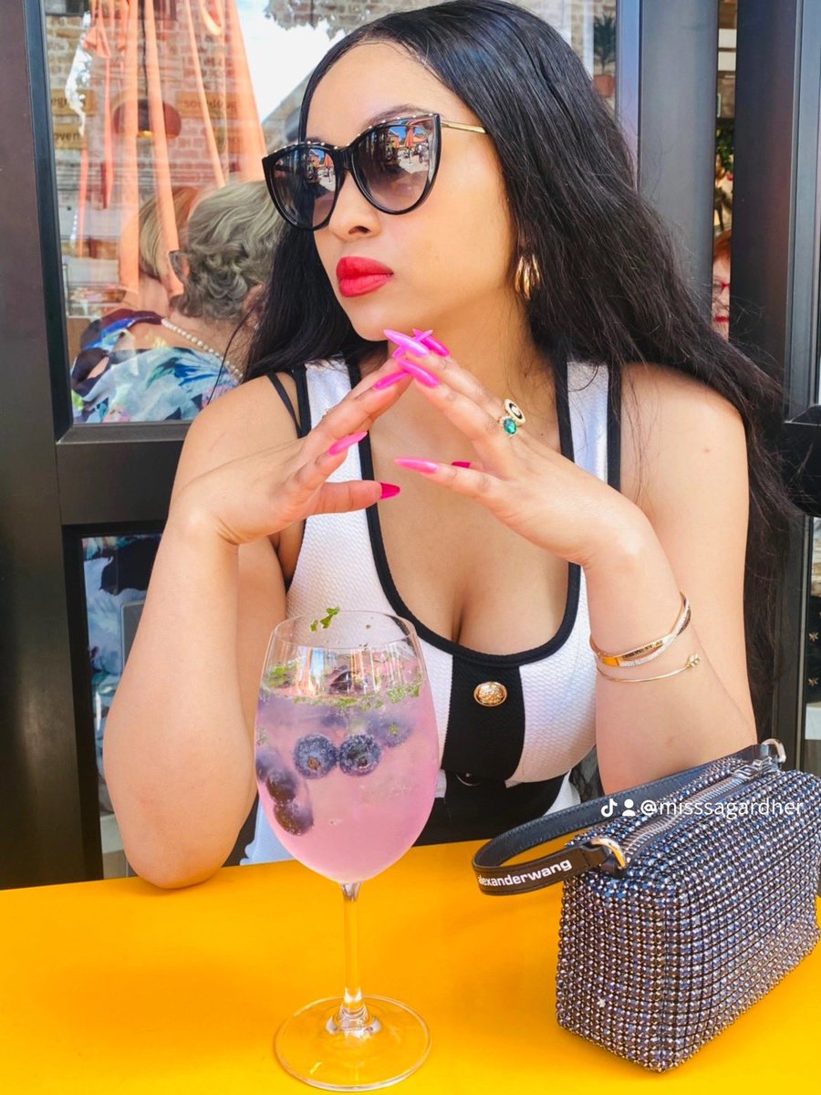 🦵 game.