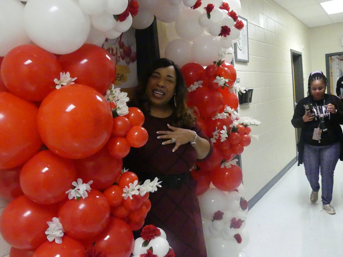LOESPride's tweet photo. Happy Birthday Dr. Richardson!!! https://t.co/9SFyu55abk