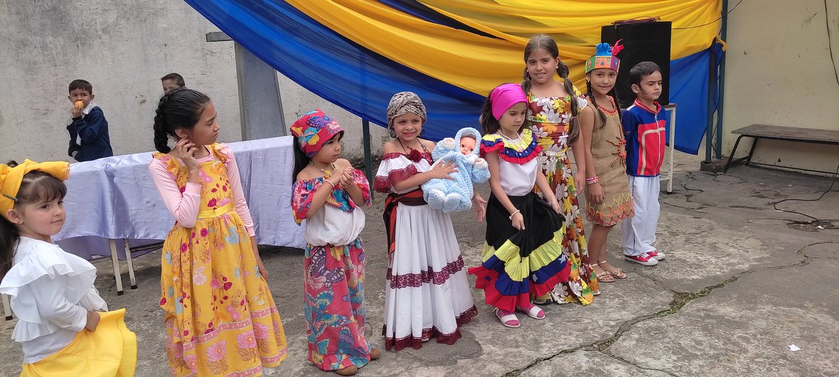 Actividades realizadas en la E. N. Ana Justina Cáceres municipio Guásimos del estado TÁCHIRA
#JuntosPorLaEducacion #AñoEscolar2022-2023 
#CalidadEducativa 
<a href="/NicolasMaduro/">Nicolás Maduro</a>  <a href="/_laavanzadora/">Yelitze Santaella</a> 
@mppeducacion  
@amemoseducar 
<a href="/berzabethg1/">Berzabethgandicaoficial</a>
<a href="/FreddyBernal/">Freddy Bernal</a> 
@ZonaEducTachira 
<a href="/Crazet2011/">Crazet2011</a>