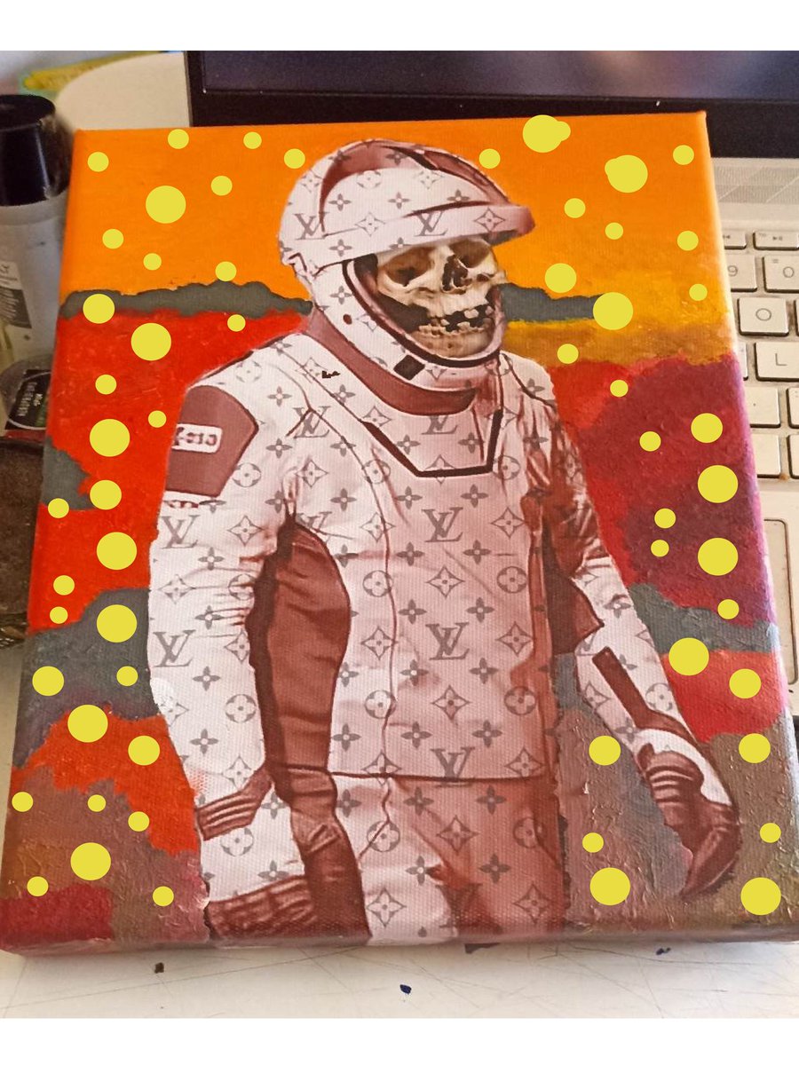 2piu2design's tweet photo. Wich colour choose?
Vuitton on mars #vuitton #art #illustration #artist #drawing #artwork #graphicdesign #design #creative #skull #draw #artoftheday #digitalpainting #fashion #graphic #vectorqueen https://t.co/bP3OCa586w