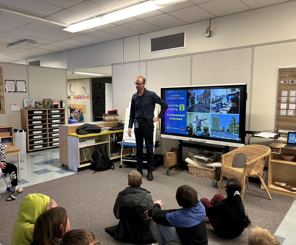 A huge thanks to @blaistech for coming to Lake Bonavista School to support our #LevelUpCalgary #MinecraftEdu club.