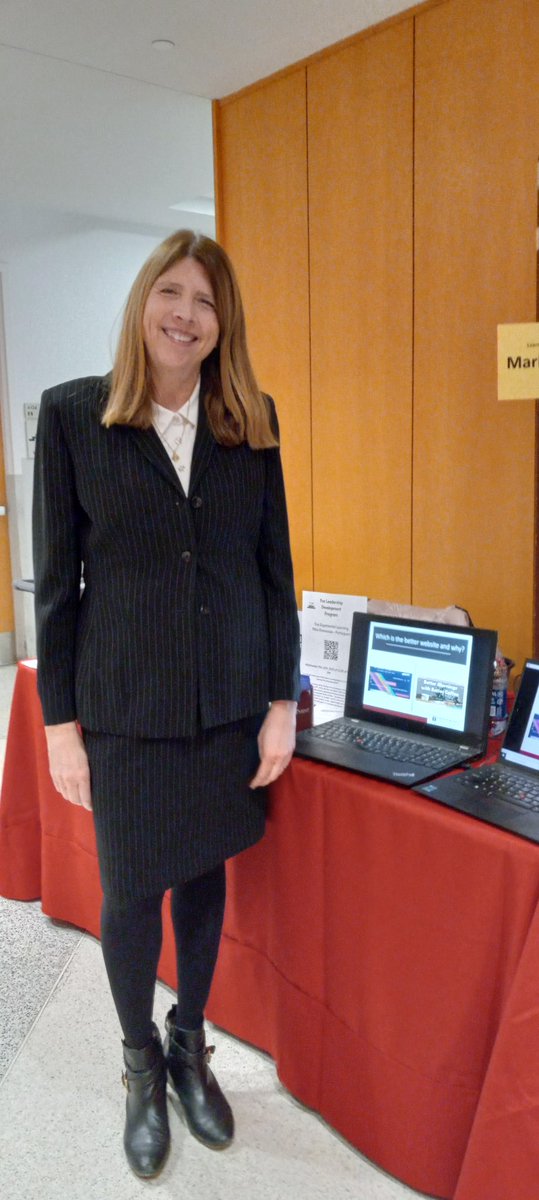FoxDigitalMktg's tweet photo. At the experiential learning showcase, students voted on which website was better out of 2 coffee shops. This interactive exercise showcased how classes involve real world learning. @foxschool https://t.co/ktE5eDIbiV