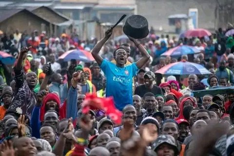 MarionW07187781's tweet photo. Nakuru County residents endured heavy rain today just to listen to the People's President his Earthquakeness @RailaOdinga
Asante sana Wasarendo
We have a date with history on Monday. We roll.
#RevolutionLoading https://t.co/t65xKbmIFc