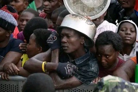 MarionW07187781's tweet photo. Nakuru County residents endured heavy rain today just to listen to the People's President his Earthquakeness @RailaOdinga
Asante sana Wasarendo
We have a date with history on Monday. We roll.
#RevolutionLoading https://t.co/t65xKbmIFc
