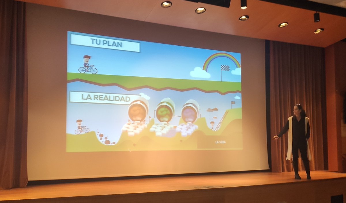 Mar Romera: "Hay que preparar a nuestros hijos para la realidad" #TeamingDay 
<a href="/FCirculoBurgos/">Fundación Círculo</a> <a href="/Asire_educacion/">Asire Asociación</a> <a href="/ElDoceDigital/">El Doce</a>