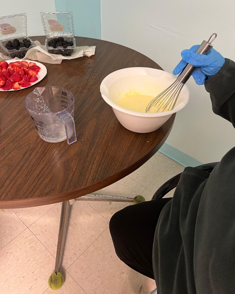 abilitiesNW's tweet photo. On the menu this week at Mary Apgar program are delicious whole wheat pancakes with fresh fruit!  Yum 😊

Our thanks to Atlantic Health for supporting our health and wellness program.

#Abilities #WhereChoiceHappens #HealthandWellness https://t.co/PvOurPovx2